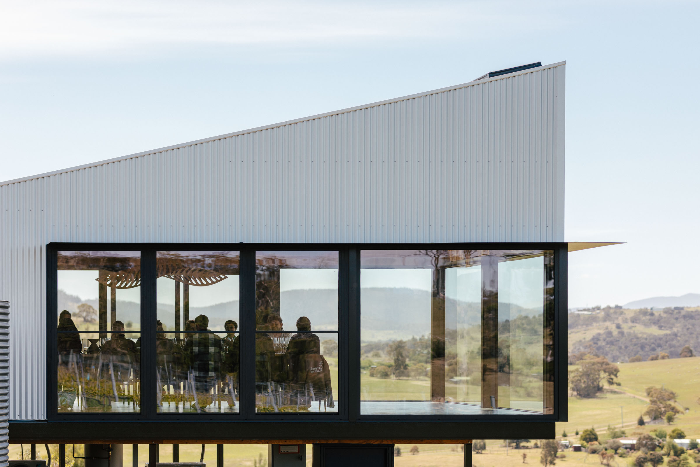 Stargazer Opens First Dedicated Tasting Room in Tasmania’s Coal River Valley