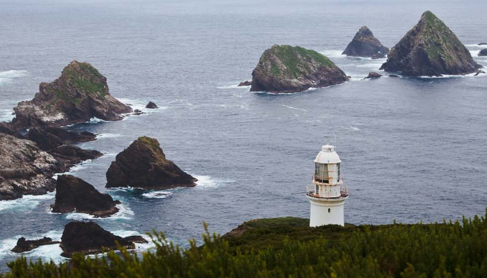 NEWS: Wanna live in a lighthouse?