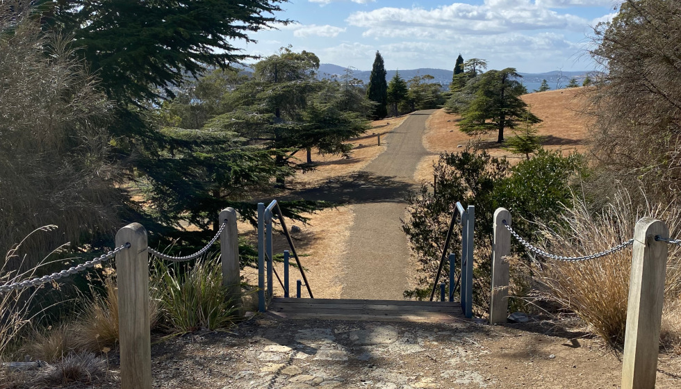 URBAN ADVENTURE: History On Queens Domain Hobart